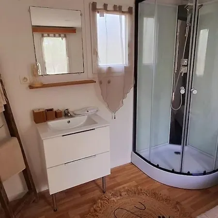 Avec Jaccuzi Prive Kemp *